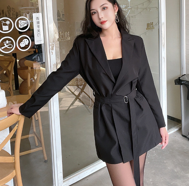 Western-style Tailored Blazer With A Cinched Waist And Tie 6