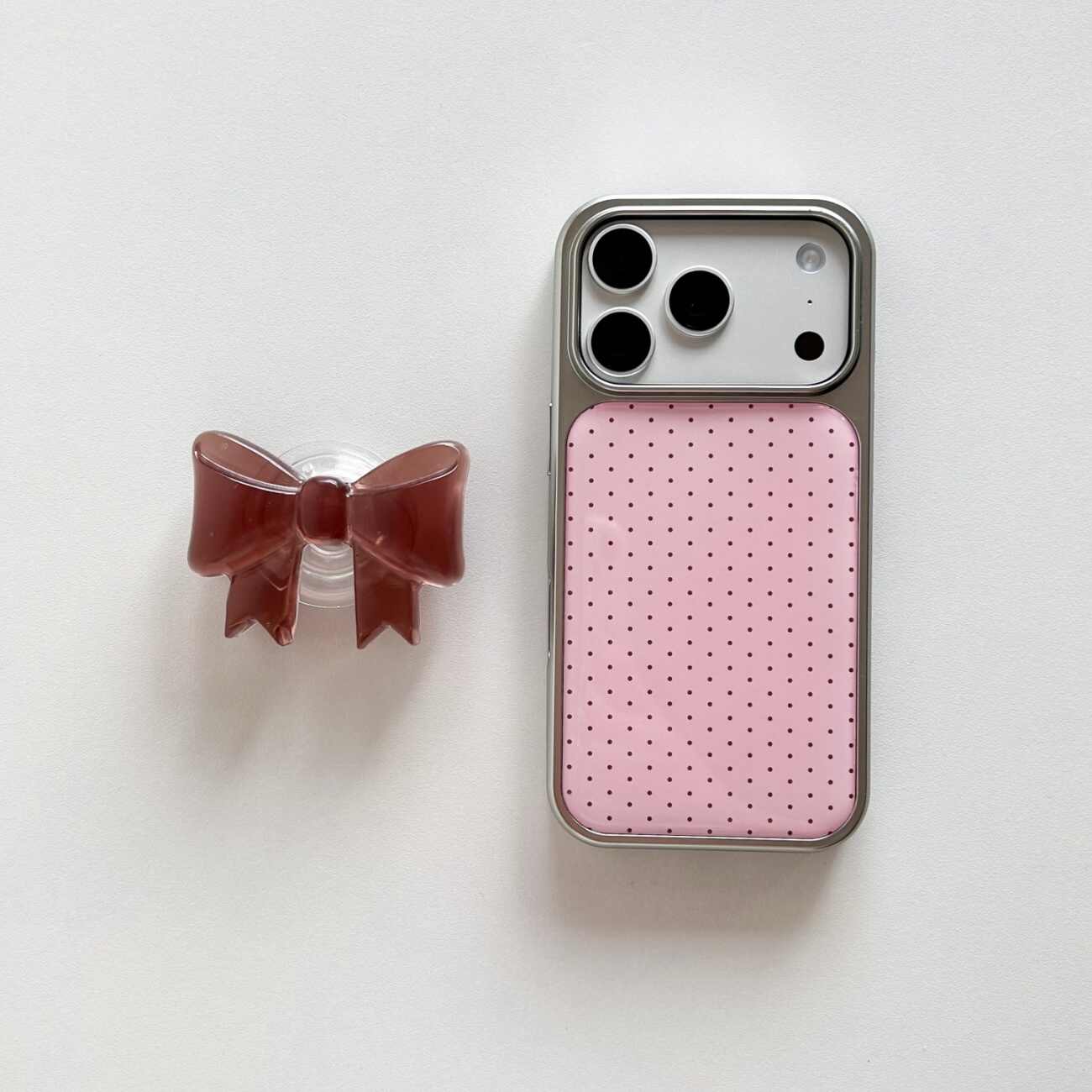 Wave Bow Mobile Phone Bracket