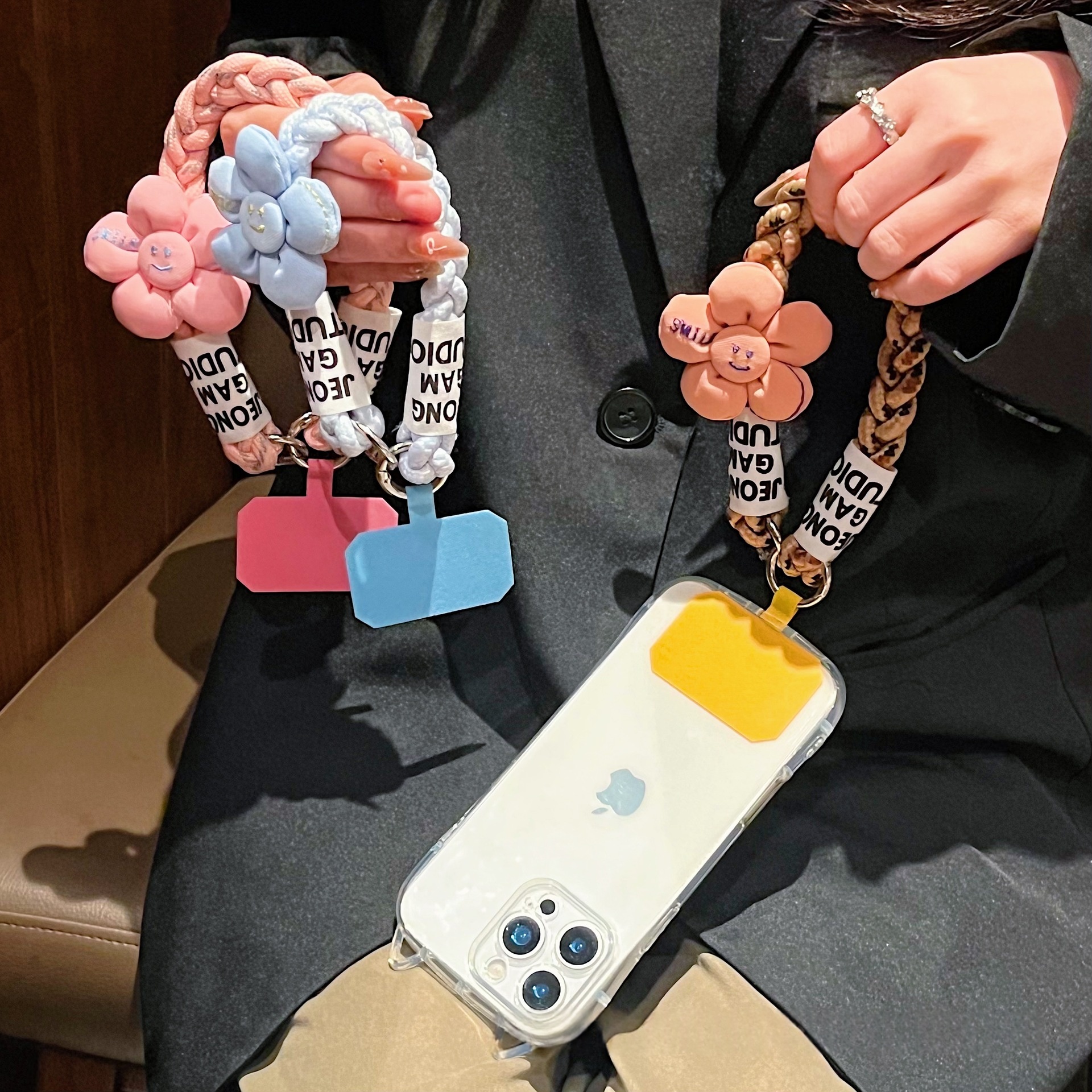 Short Floral-patterned Hemp-cord Phone Case Lanyard With Buttons Anti-loss Phone Strap