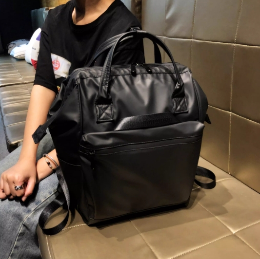 Fashionable Large-Capacity Outdoor Backpack Lightweight Sports Casual School Bag