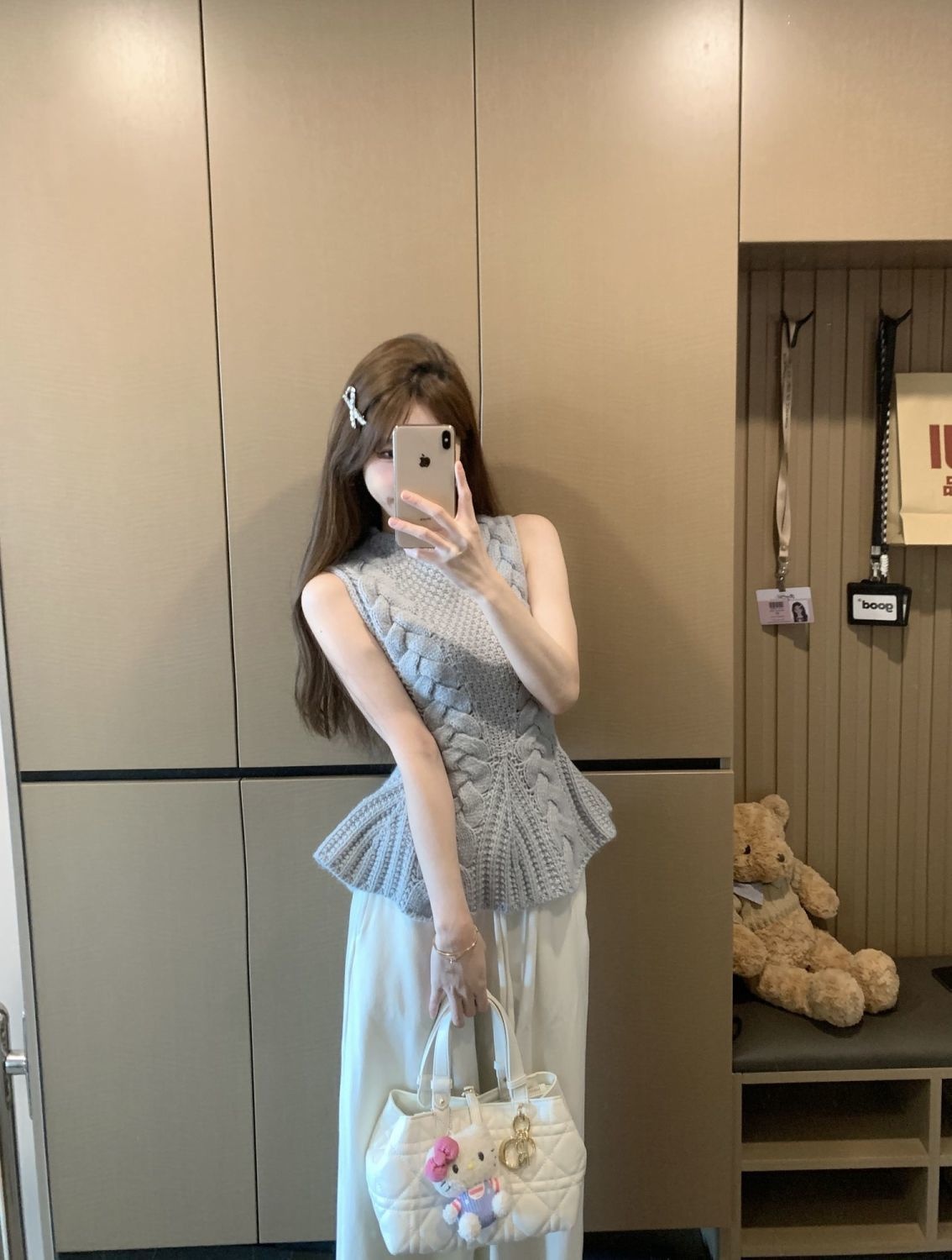 Waist-Cinching Cable Knit Sleeveless Vest - Slim Fit