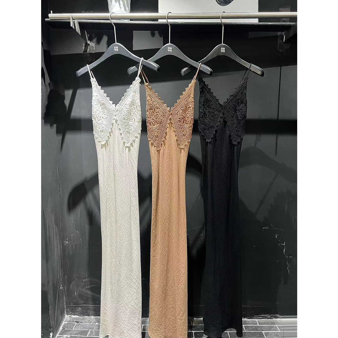 Lace Embroidered Temperament Dress Woman 2