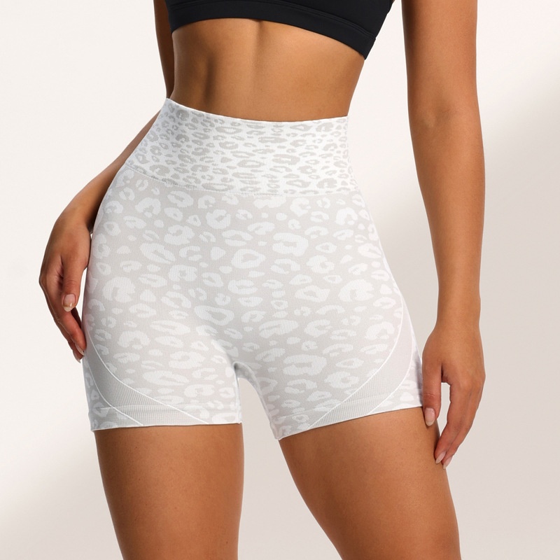 Seamless Tight-fitting Three-quarter-length Cycling Shorts