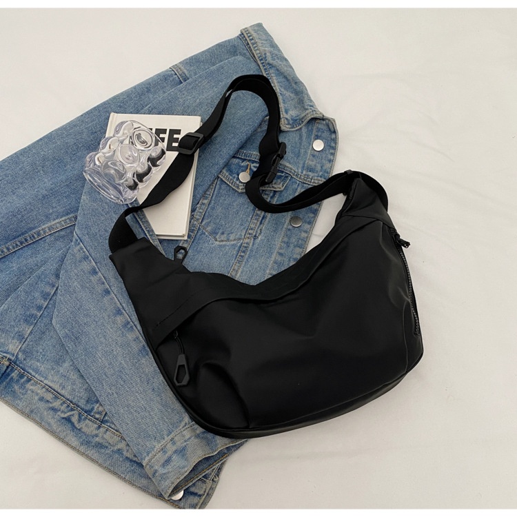 Large-Capacity Oxford Cloth Shoulder Crossbody Bag 35 ec22ff54 4f91 436d 850d 2cc3a462820d trans