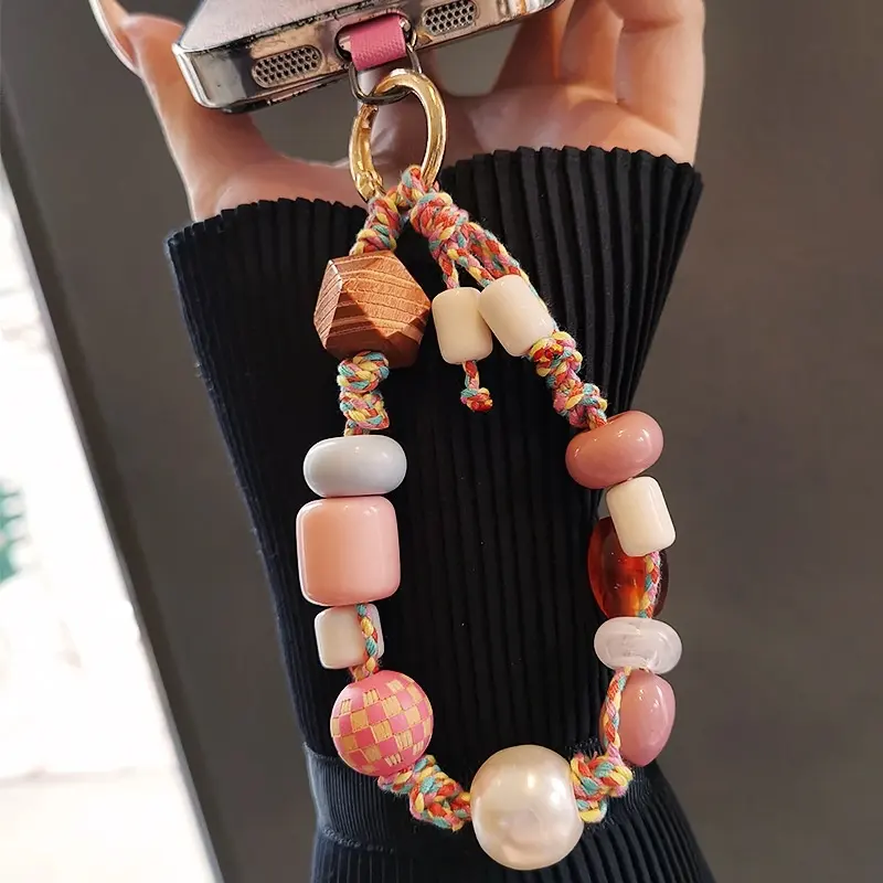 Irregular-shaped Retro-style Versatile Short Phone Lanyard