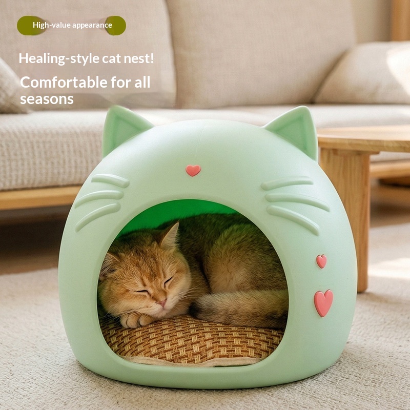 Enclosed Winter Warm Cat House For Pets And Owners