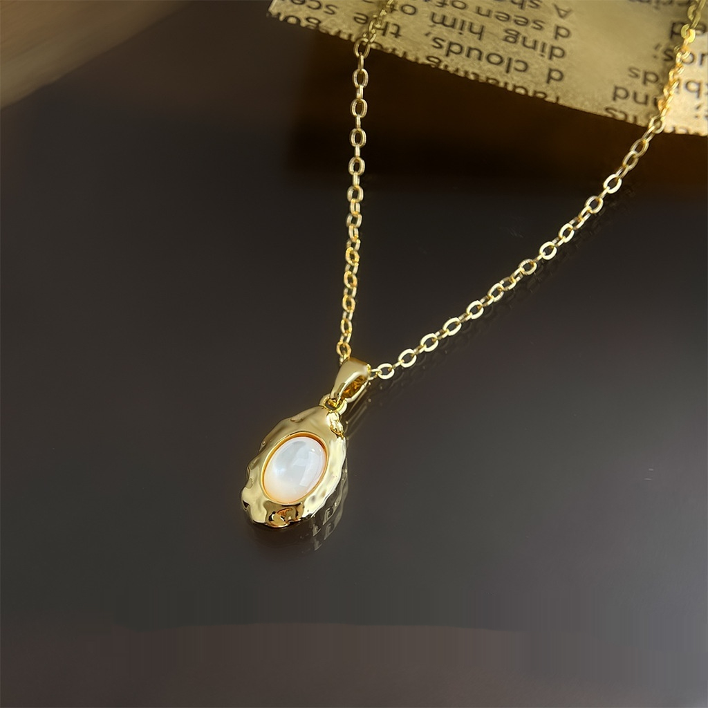 Fashionable Elegant And Subtly Luxurious Sweater Chain With A High-end Feel