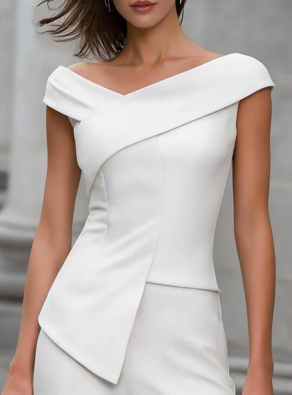 Women's off-shoulder top lifestyle photo