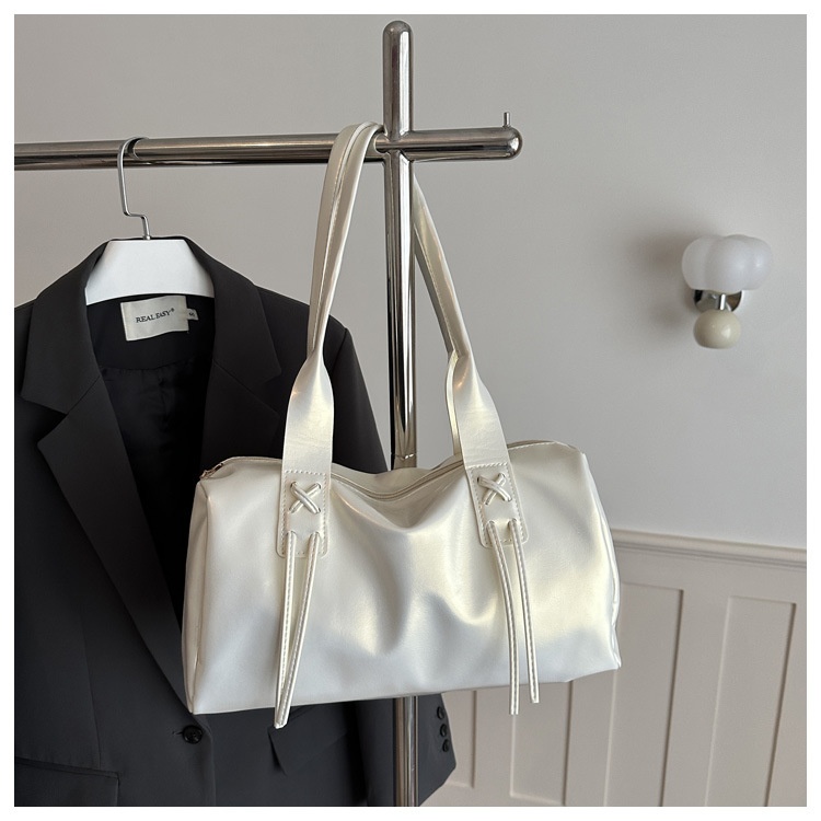 Large-capacity Tote Bag 31 0f04ee1c 4651 4947 a1f2 5b7cf3f3b0da trans