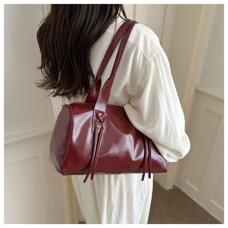 Large-capacity Tote Bag 37 2b202202 3ba8 46f3 b7e7 5fabef62a66f trans