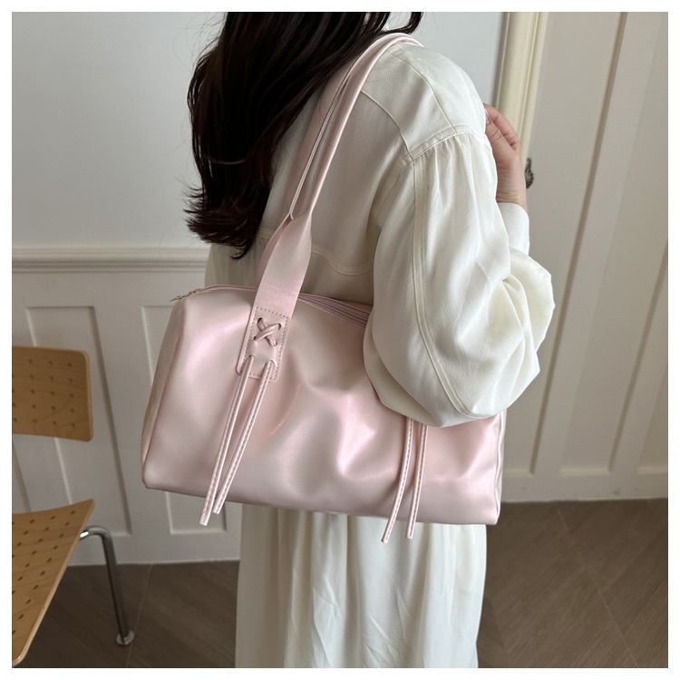 Large-capacity Tote Bag 27 3fa38d4e da04 4136 a073 6144d811a9c0 trans