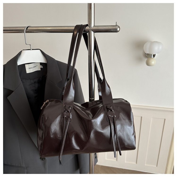 Large-capacity Tote Bag 34 4270de6d d02e 44a1 90a8 4a487b50fa0c trans