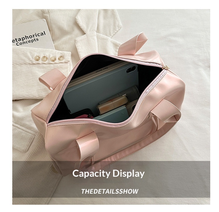 Large-capacity Tote Bag 22 9aa1a219 605b 428e 8166 a03b7c19ebc7 trans