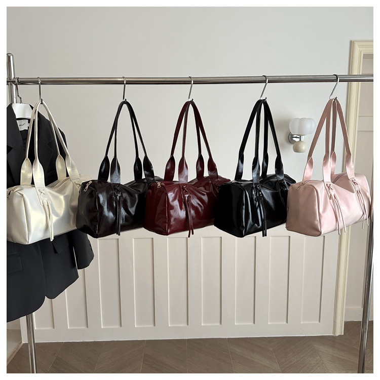 Large-capacity Tote Bag 25 b5f28a56 b0a2 4d40 99a8 96ccefe6fc2f trans