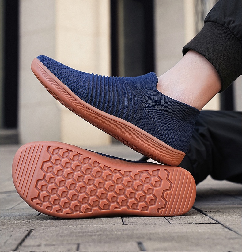 Flyknit Wide-toe Slip-on Sock Shoes Lightweight Comfortable 27 5e249888 1677 4be9 8b4f 731e9a8bfdef trans
