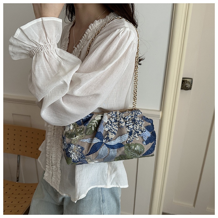Chain-Strap Embroidered Fashion Clutch Bag 31 76ba85e5 1d81 47c4 9b6d 17d32d8e1a92 trans