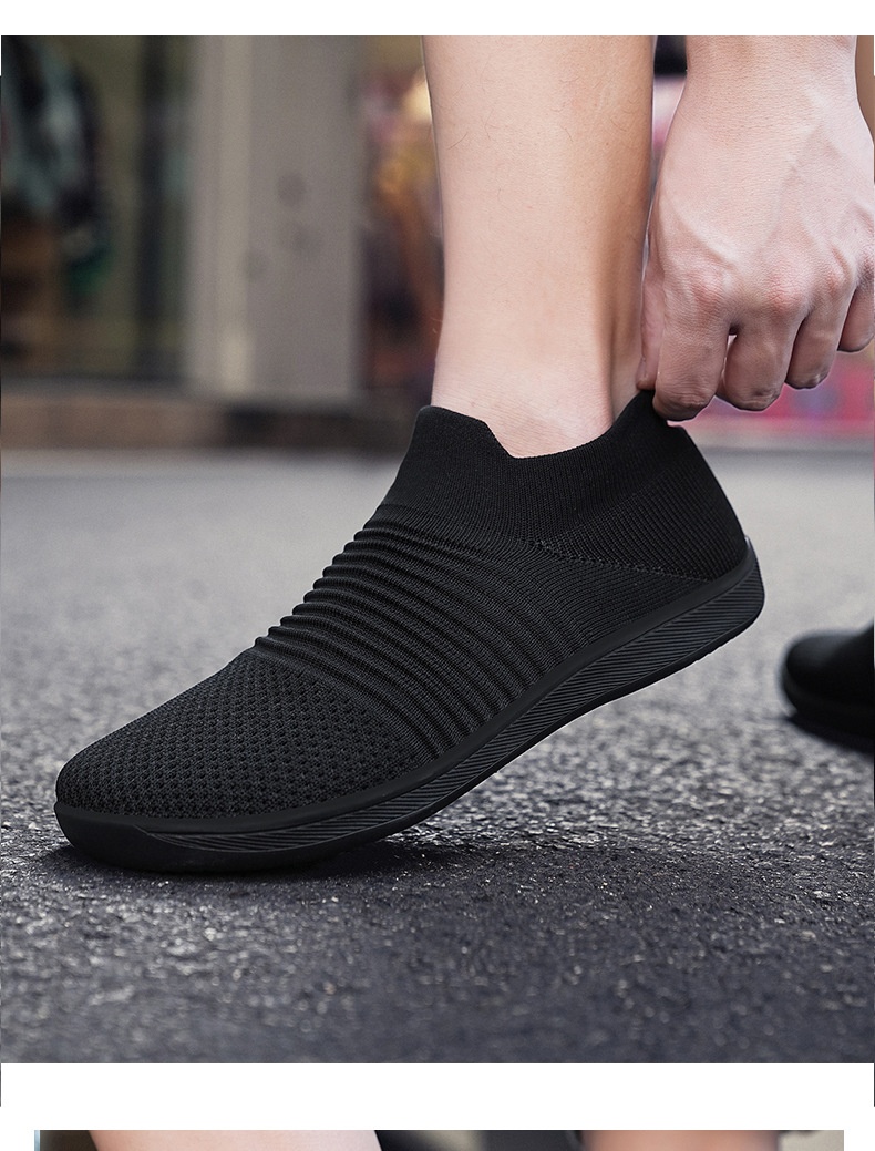 Flyknit Wide-toe Slip-on Sock Shoes Lightweight Comfortable 44 9d02430a d5d1 4e2c a9e2 7ce04b96a20f trans