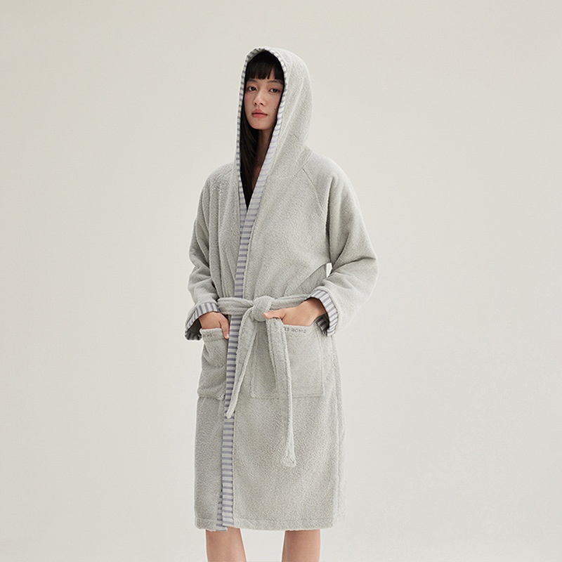 Women's Extended-length Cotton Hooded Bathrobe