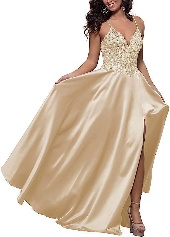 Buy Women's Clothing Online | Buy Trending Dresses for Women