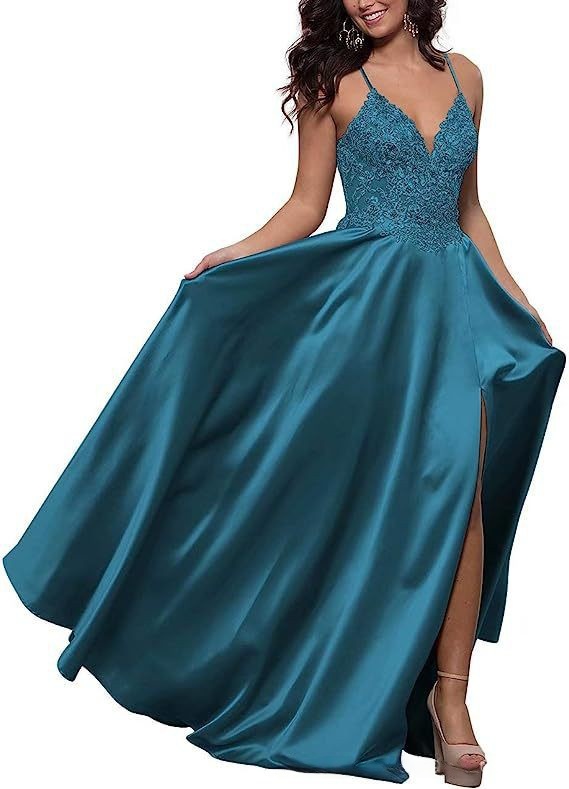 Buy Women's Clothing Online | Buy Trending Dresses for Women