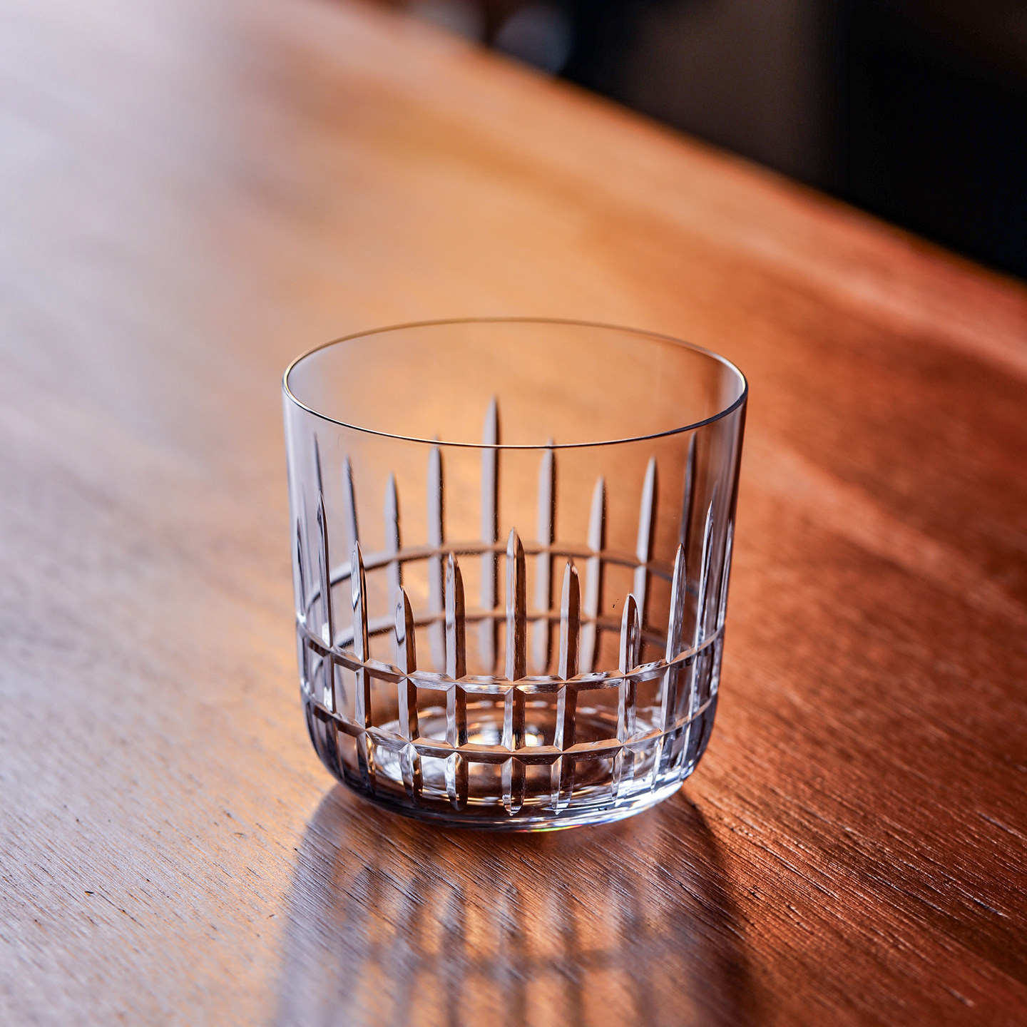 Hand-Carved Floral Design Series Classic Crystal Whiskey Glasses