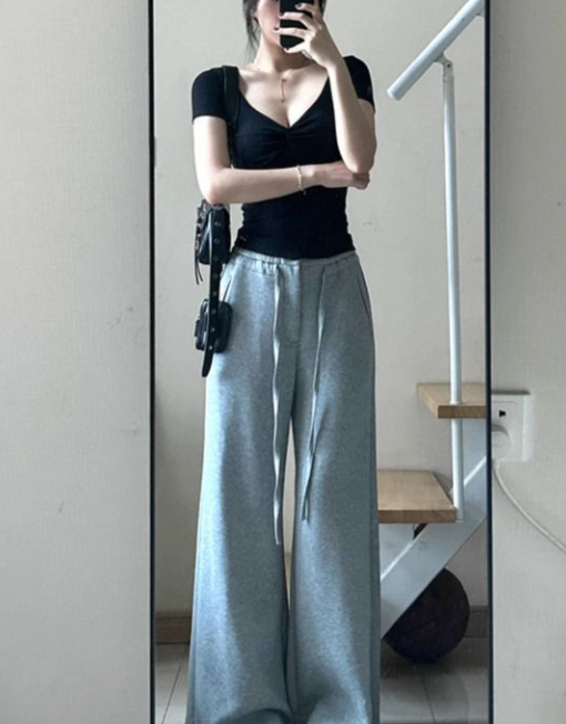 Black Off-shoulder V-neck Short Sleeves