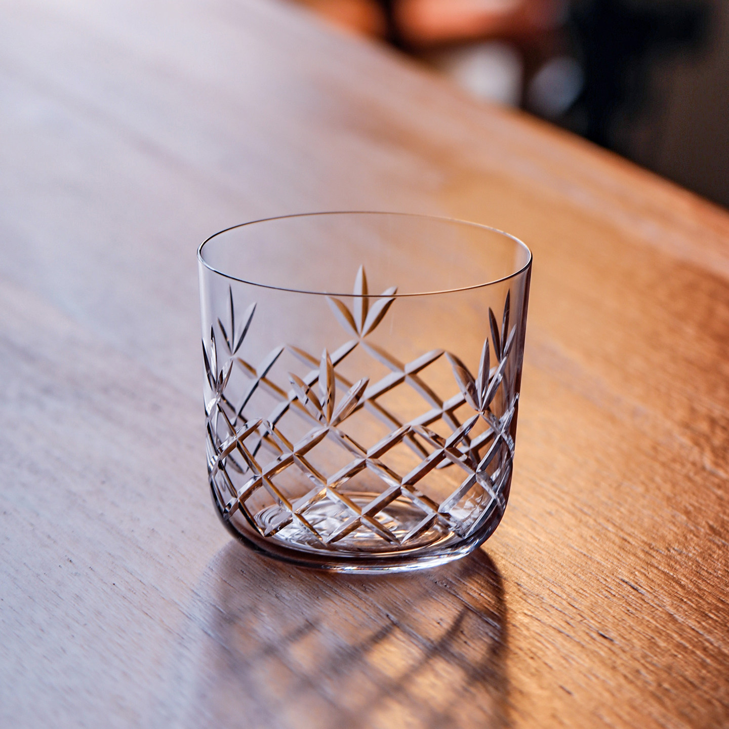 Hand-Carved Floral Design Series Classic Crystal Whiskey Glasses