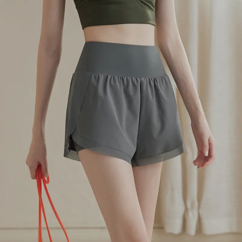 Loose-Fitting Quick-Drying Womens Sports Shorts