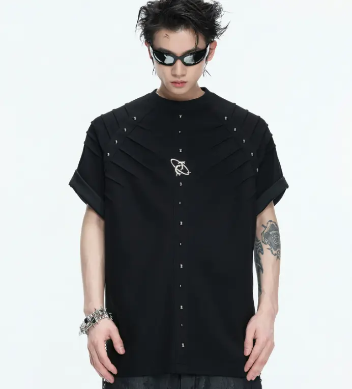 3D Ribbed Pleated Studded T-shirt, Short And Wide With A Straight Shoulder Line