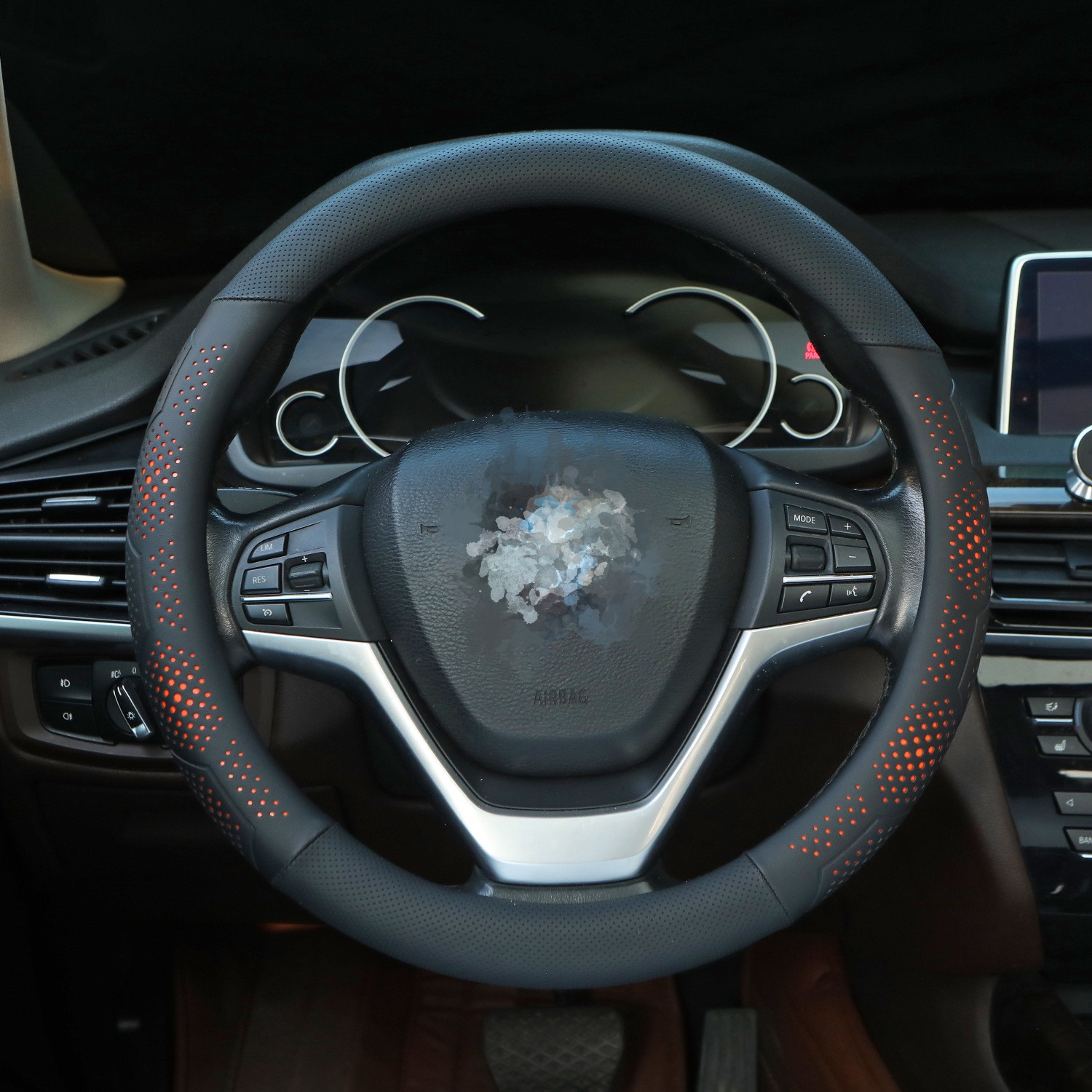 Elastic Leather Sports Fashion Car Steering Wheel Cover