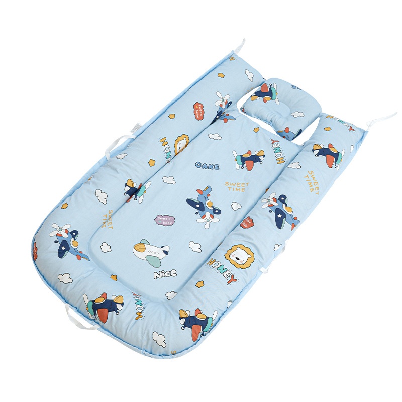 Bed-in-a-bed Newborn Wake-up Helper Bionic Cartoon Design