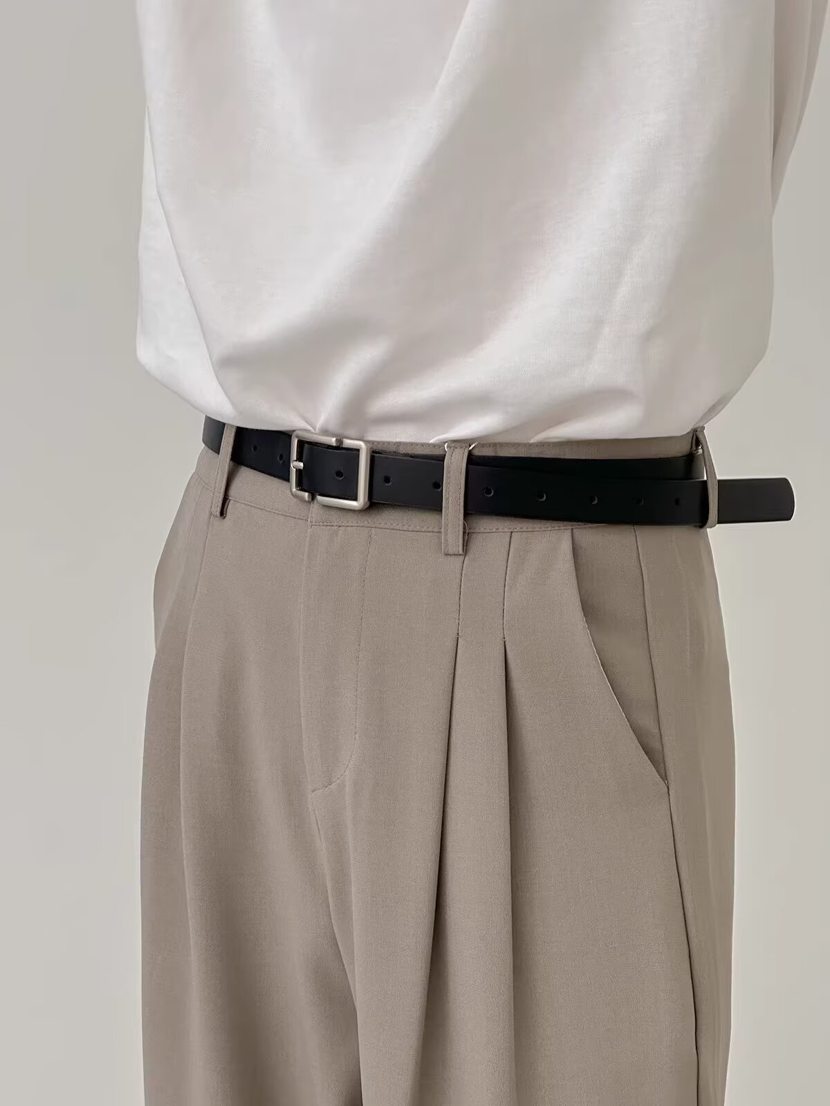 Noble pants waistband detail