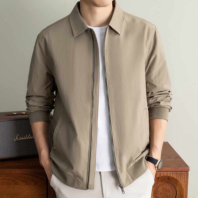 Wrinkle-Resistant Men’s Business Casual Jacket with Pockets Wrinkle-Resistant Men’s Business Casual Jacket with Pockets