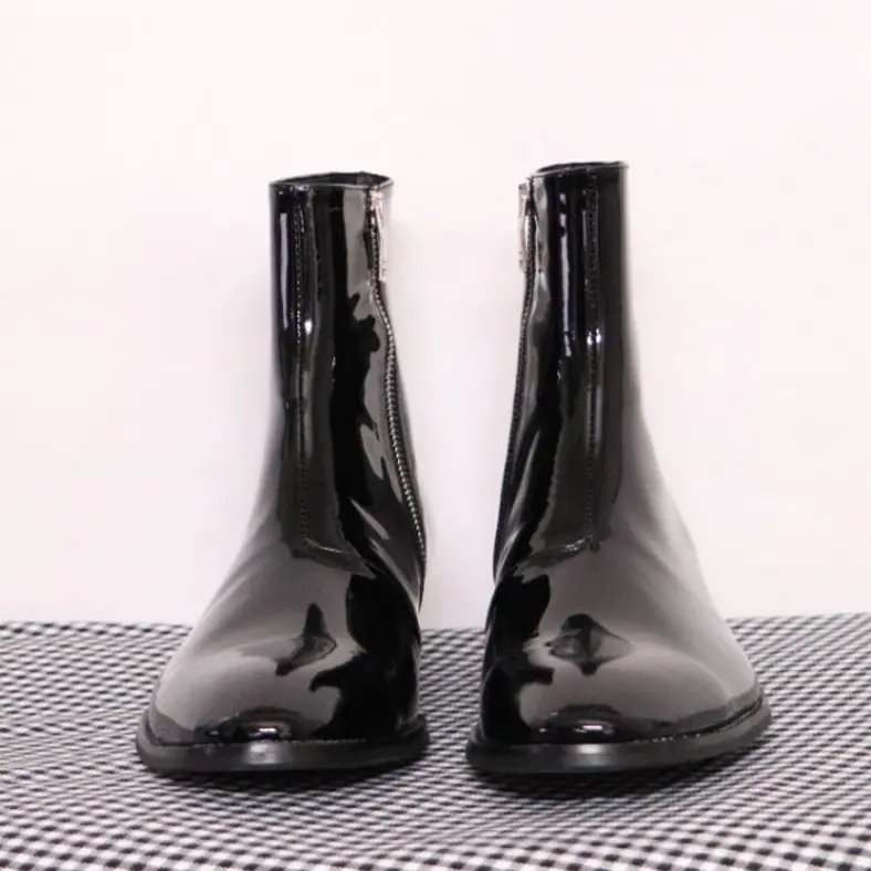 Men's Chelsea Boots Leather Pointed-Toe Dr Martens