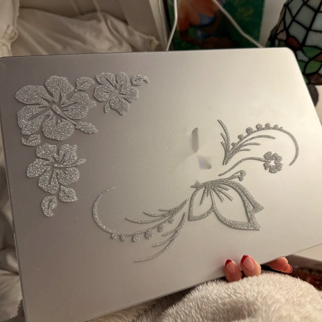 Bloggers Silver Strobe Hibiscus Laptop Decal Material