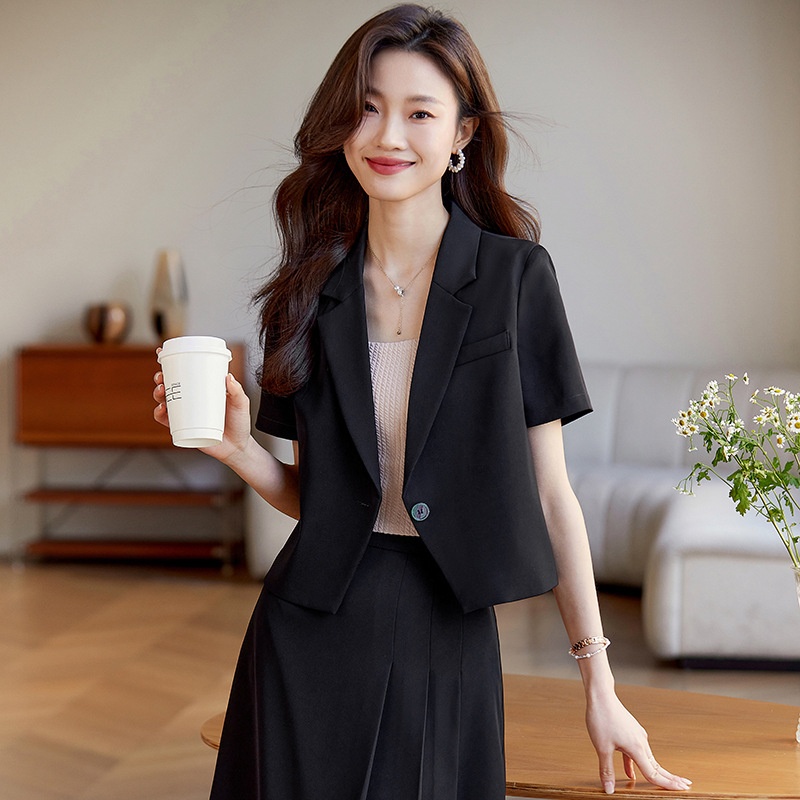 Chic, Age-reducing Two-piece Skirt Set For Petite Figures