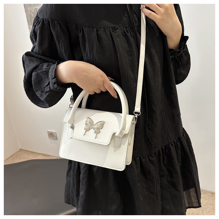 Buy Women's Clothing Online | Buy Trending Dresses for Women