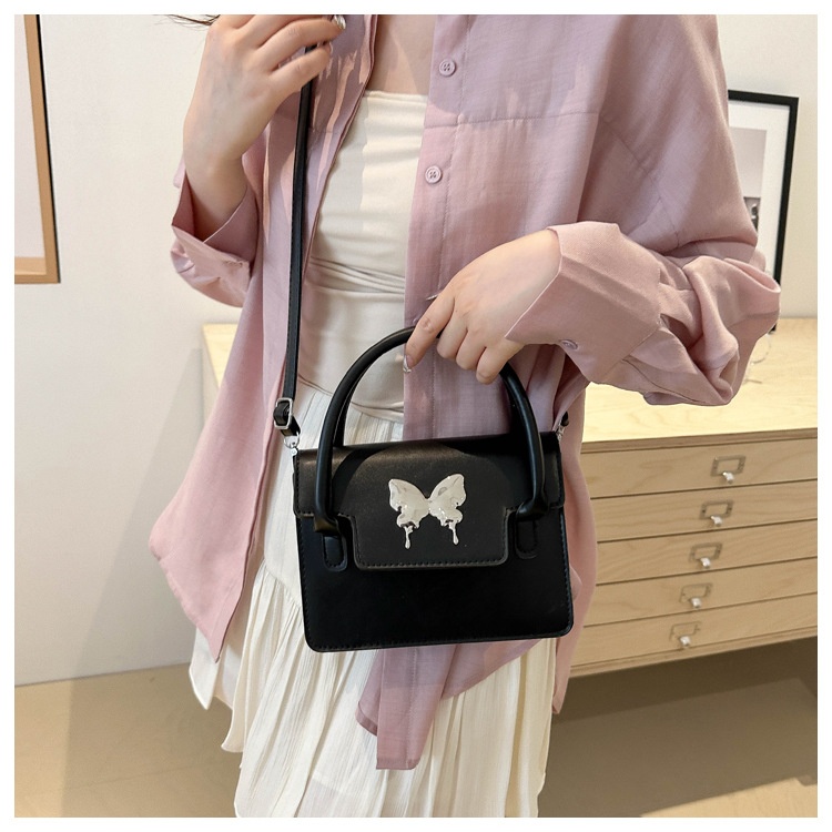 Buy Women's Clothing Online | Buy Trending Dresses for Women