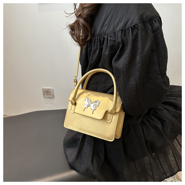 Buy Women's Clothing Online | Buy Trending Dresses for Women