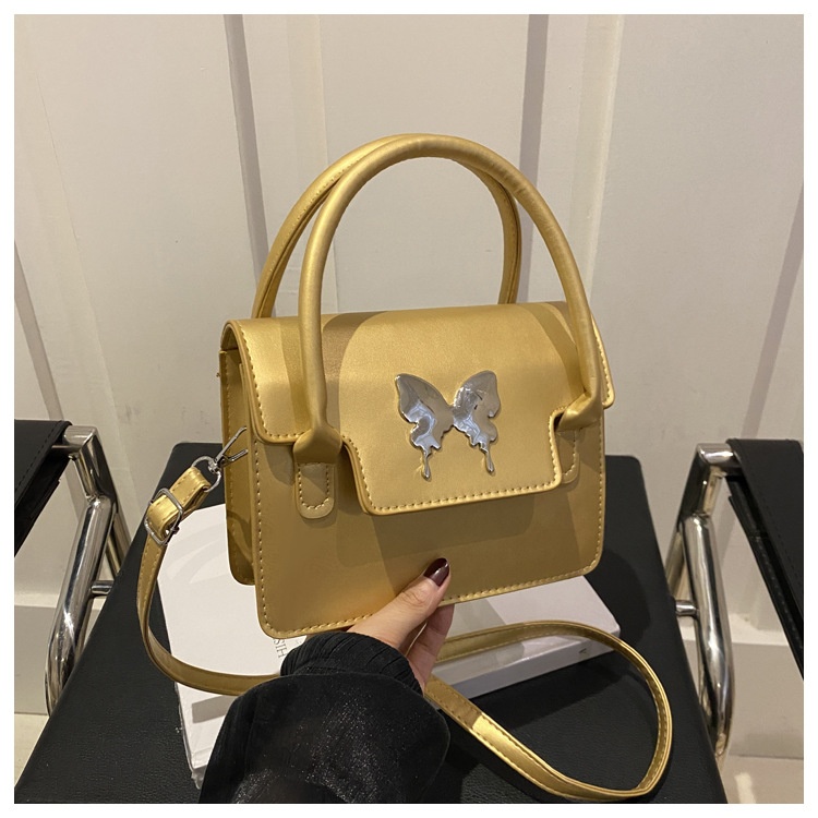 Buy Women's Clothing Online | Buy Trending Dresses for Women