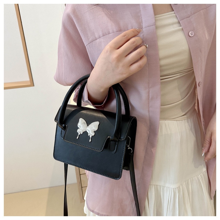 Buy Women's Clothing Online | Buy Trending Dresses for Women