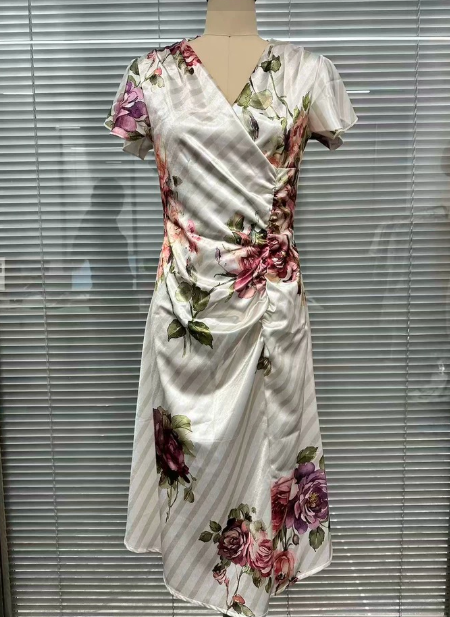 Ruffled hem maxi dress actual product photo – V-neck satin A-line color block dress ivory white