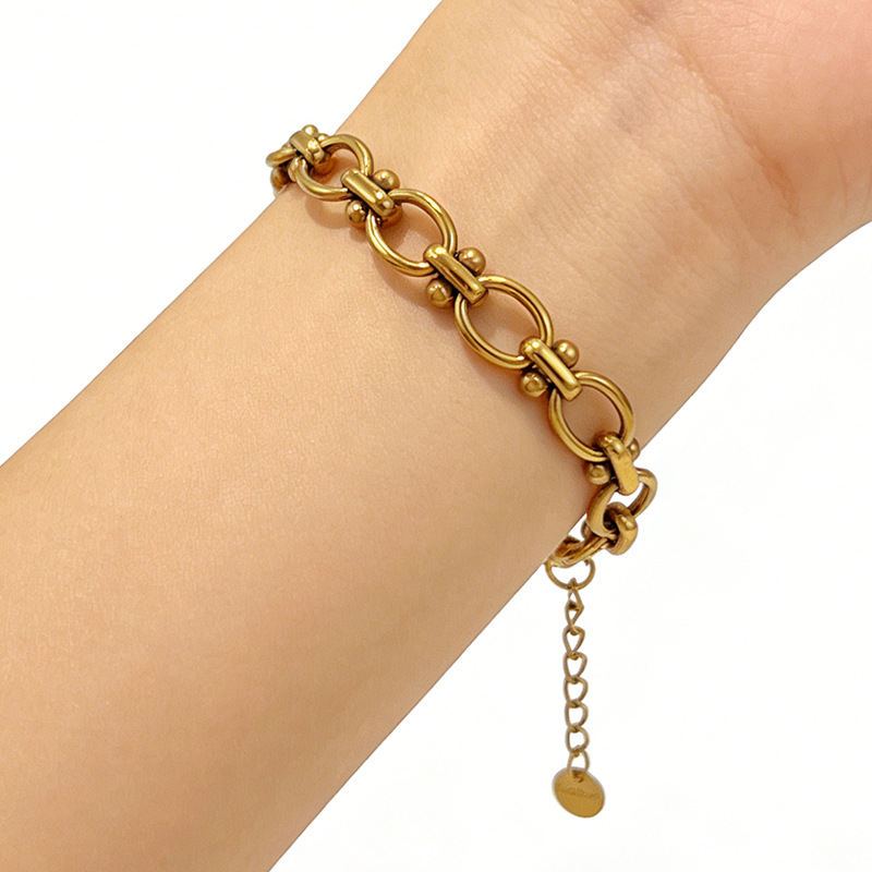 Retro Circular Panel Heart Bracelet for Couples in Stainless Steel