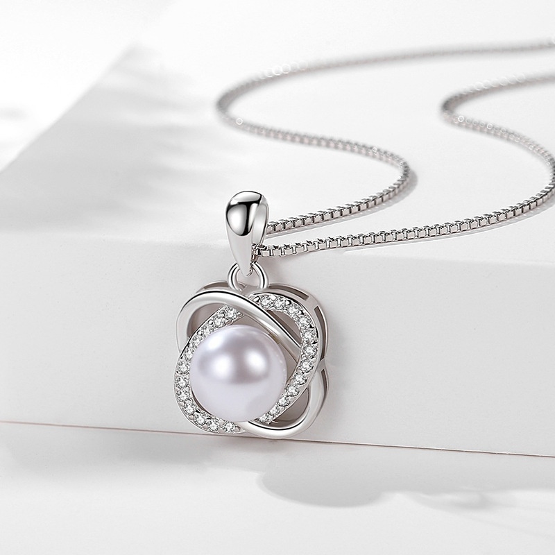 Sterling Silver Clover Pendant, picture 3 of 3