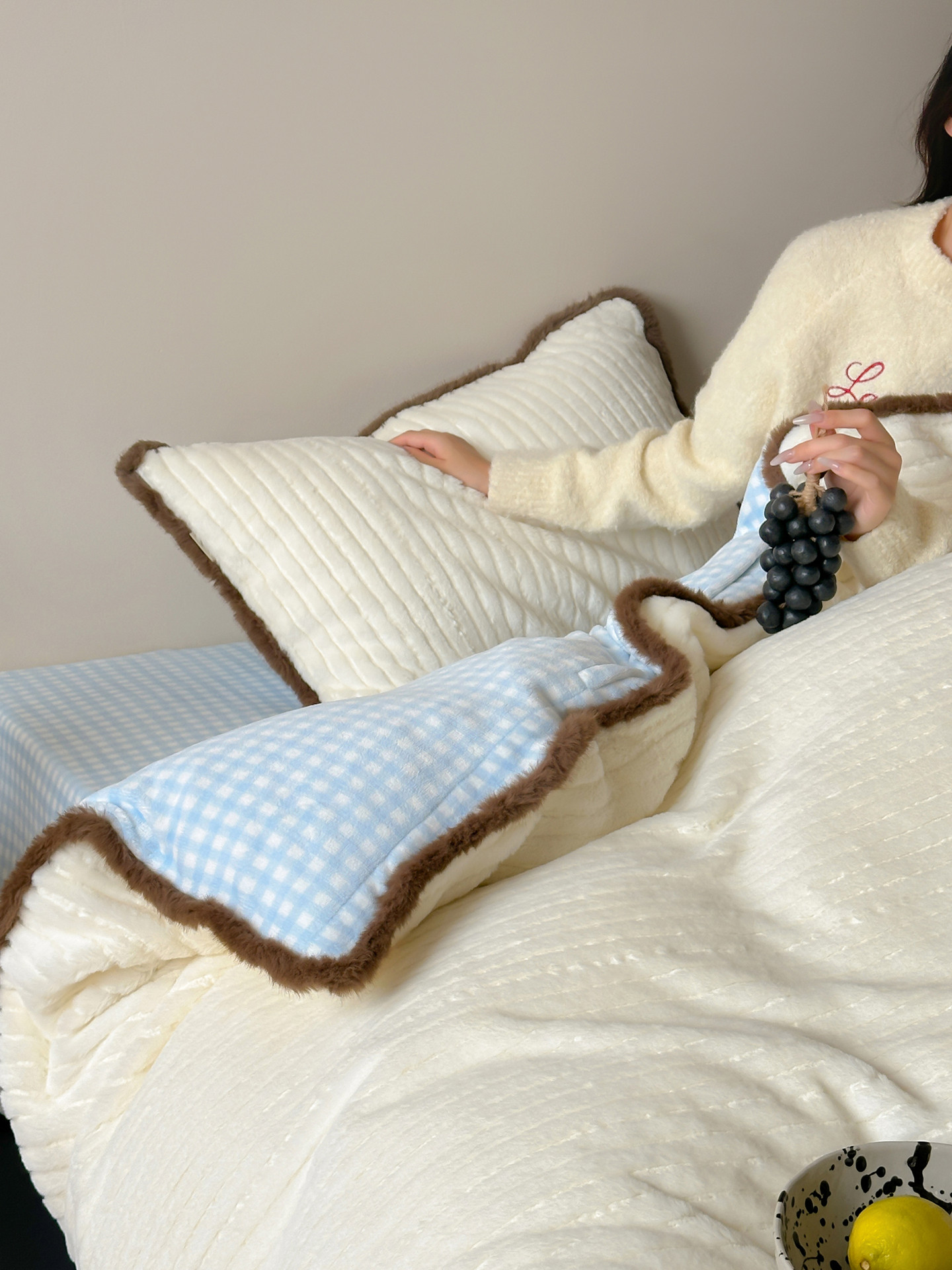 Warm Plush Milk Velvet Duvet Cover