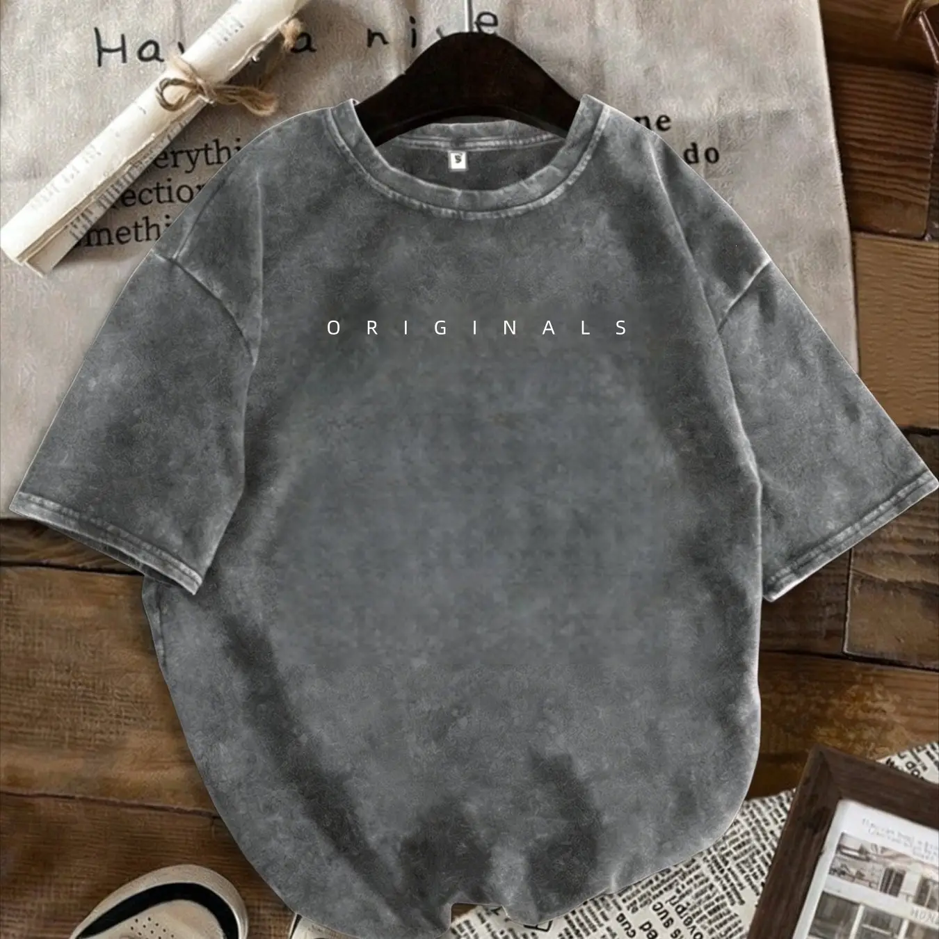 Mens And Womens Retro Distressed Loose-fit Casual Knit Crewneck Short-sleeve T-shirt