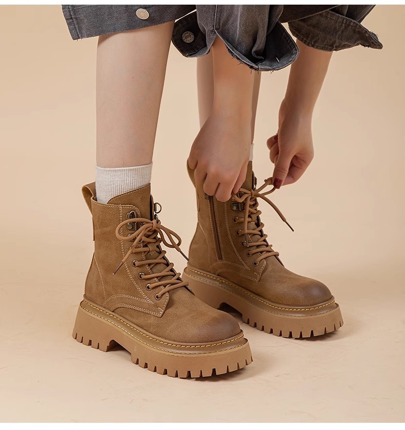Women's Retro Height-Enhancing Mid-Calf Martin Boots 18 896ab810 17a0 482c a774 b3a64f5bceff trans