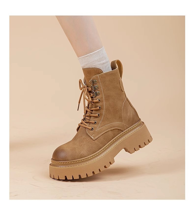 Women's Retro Height-Enhancing Mid-Calf Martin Boots 20 e0496b0b cedc 4c69 a3df ecbb8da2a111 trans