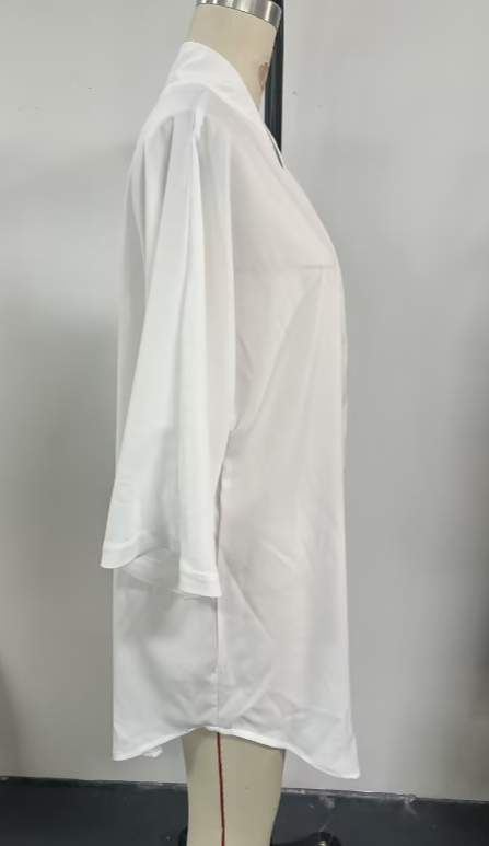 Women's kimono cardigan – side drape detail