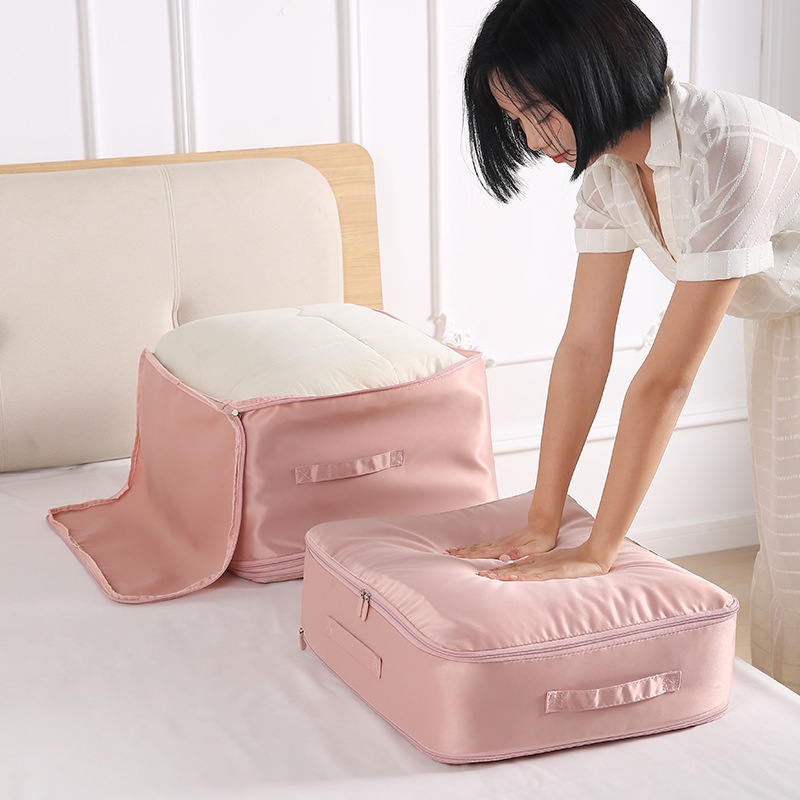 Quilt Storage Satin Clothing Organizer Storage Bag